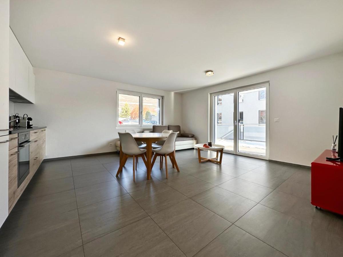 Aux Bons Matins De Gege Apartment *